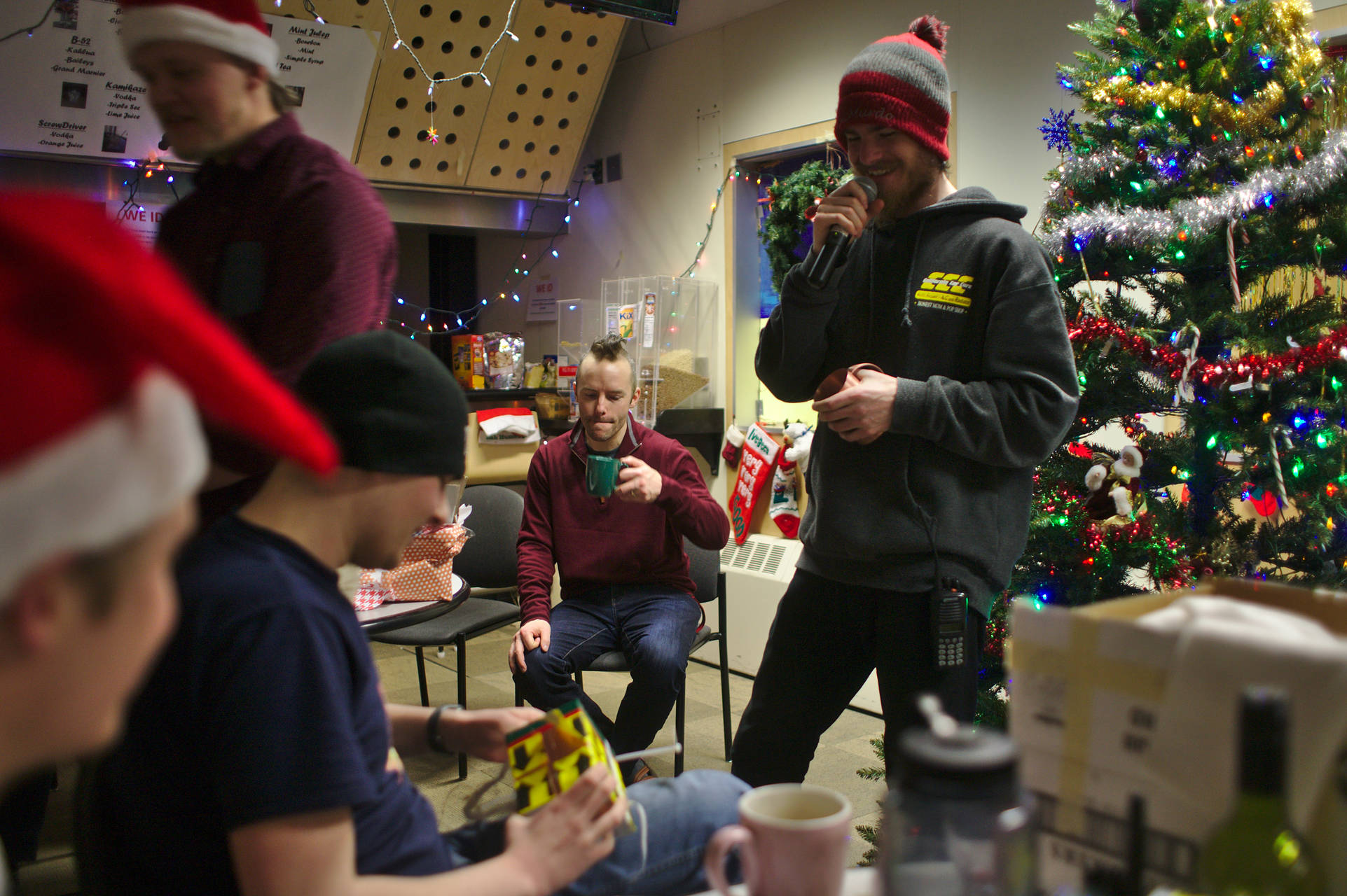 Gift exchange game