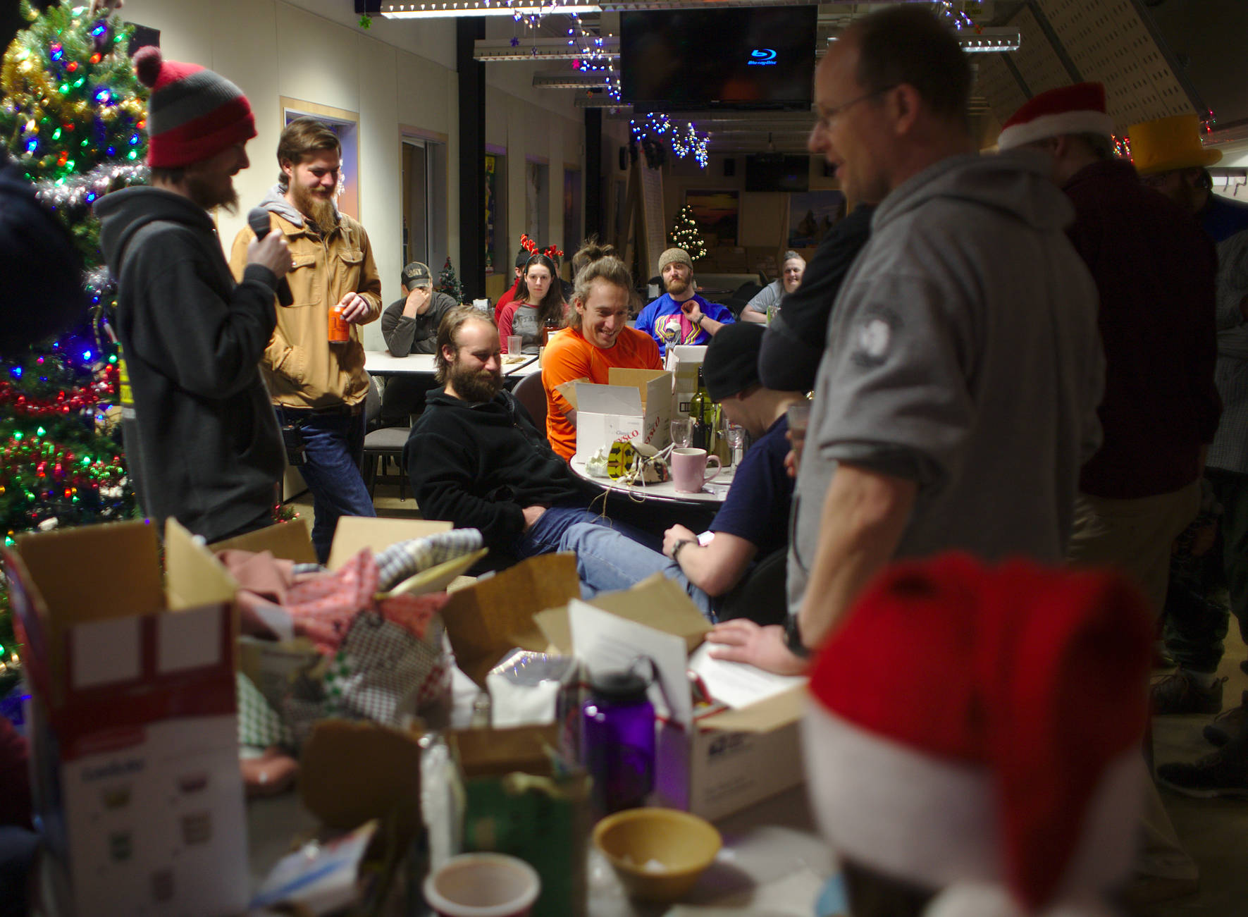 Gift exchange game