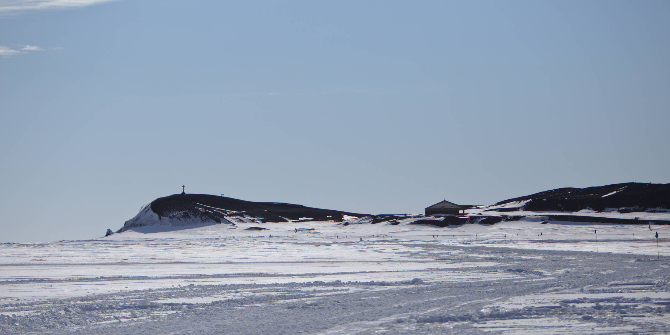 Close up of the Hut Point peninsula and the Discovery Hut