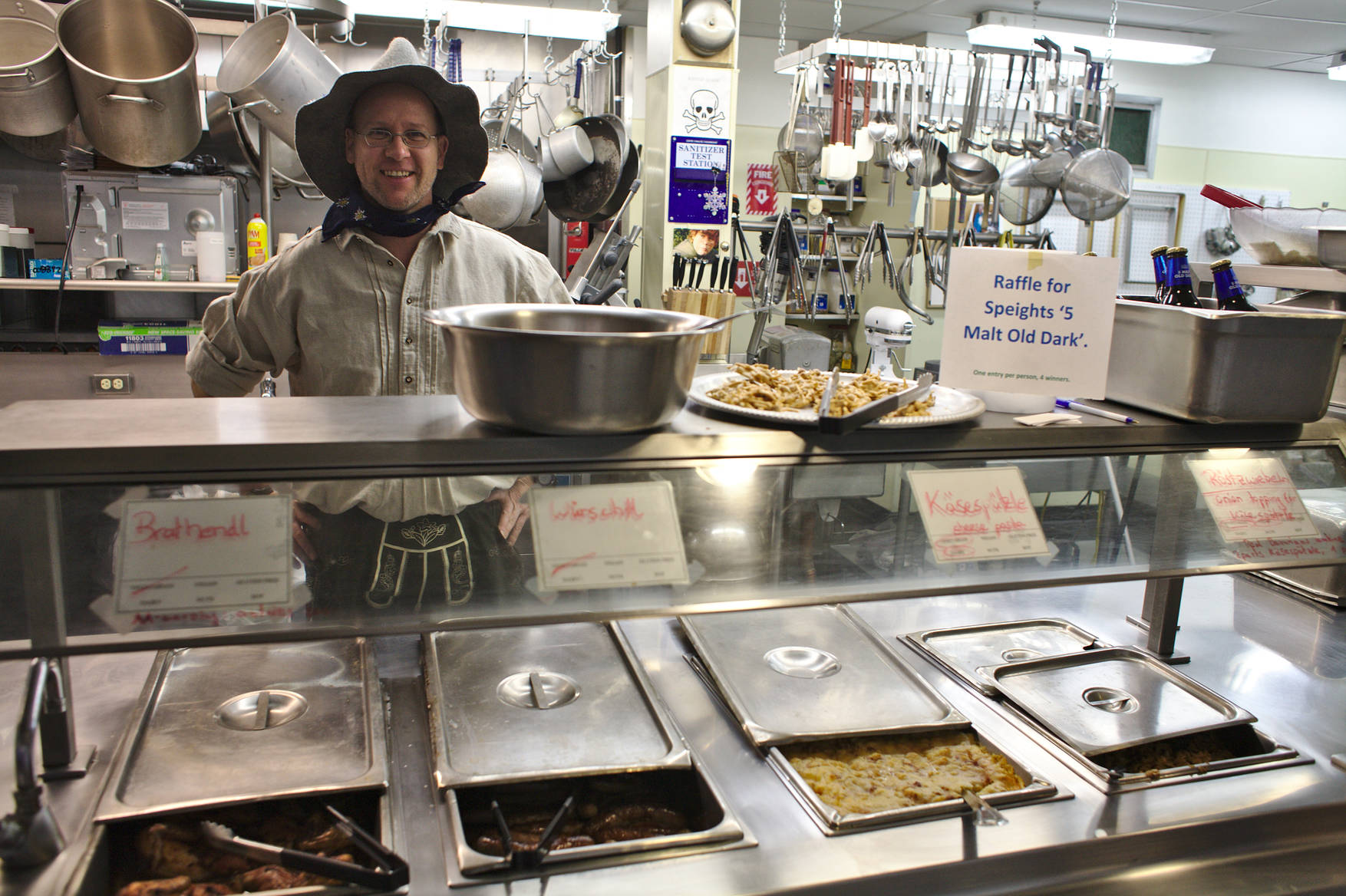 Authentic Bavarian food: Grillhendl, Bratwürst, Käsespätzle